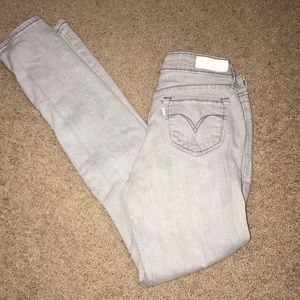 Levi’s Demi Curve Low-Rise Skinny